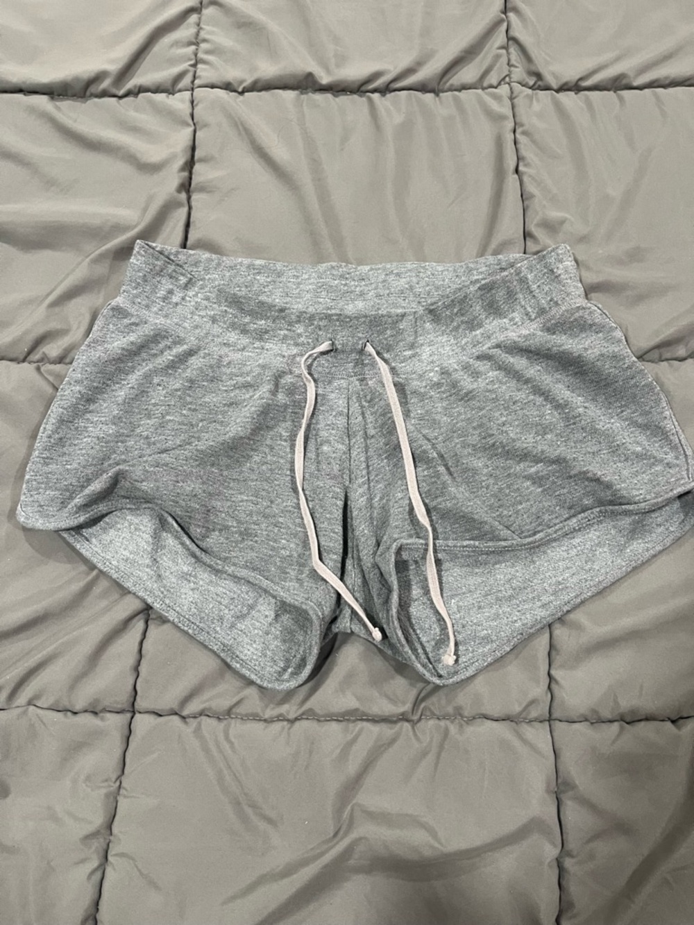 Motherhood Maternity Heather Gray French Terry Underbelly Shorts size Medium